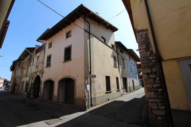 STABILE CIELO – TERRA INDIPENDENTE Palosco