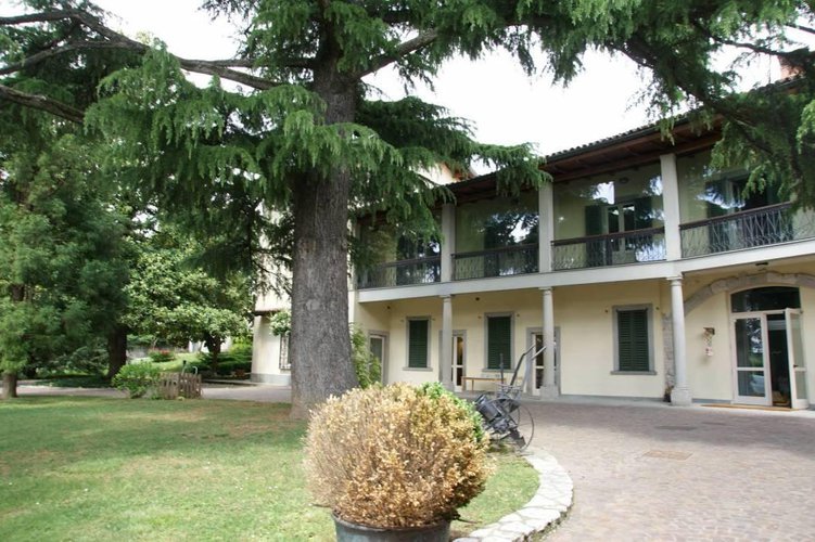 Affitto Villa Scanzorosciate