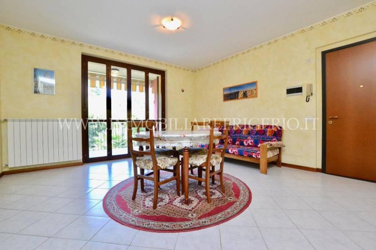 Pontida recente trilocale tenuto in ottimo stato Pontida