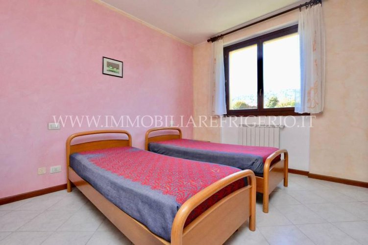 Pontida recente trilocale tenuto in ottimo stato Pontida