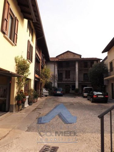 centro storico - Rustico 9 locali € 44.000 T926 Bagnatica