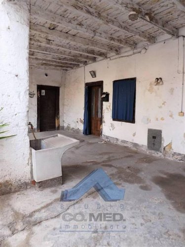 centro storico - Rustico 9 locali € 44.000 T926 Bagnatica