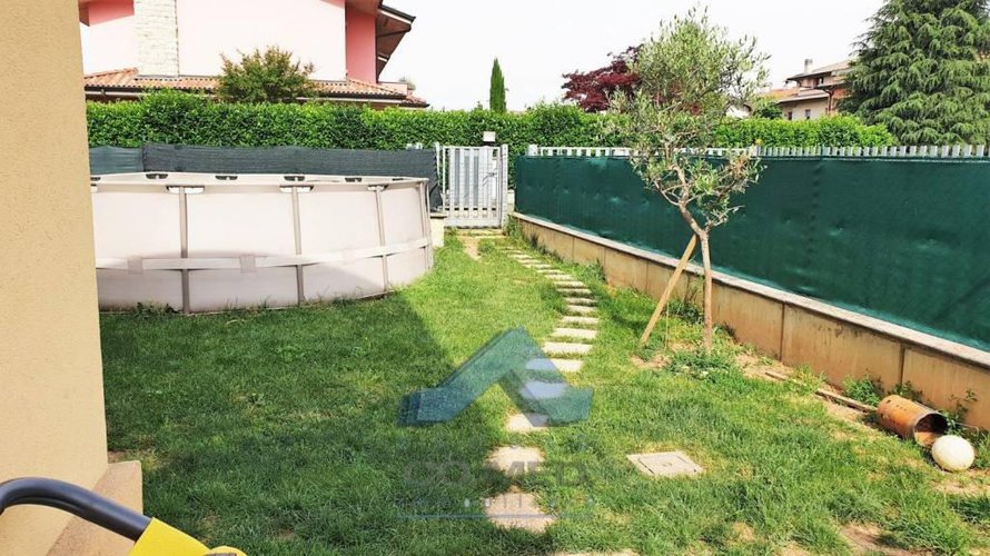 Villetta di testa Bagnatica € 165.000 T3914 Bagnatica