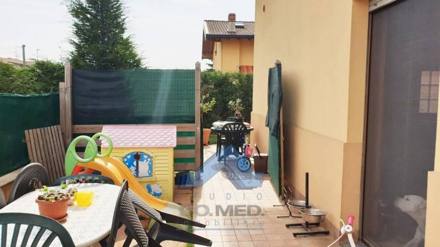 Villetta di testa Bagnatica € 165.000 T3914 Bagnatica