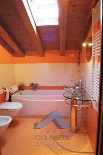 Villetta di testa Bagnatica € 165.000 T3914 Bagnatica