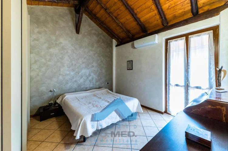 centro - appartamento 3 locali € 105.000 T3913 Costa di Mezzate