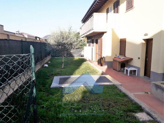 Cenate sotto Bilocale con giardino € 100.000 T3915 Cenate Sotto