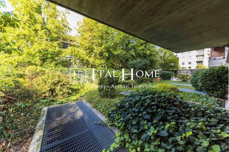 Bergamo città, Vendesi Bilocale arredato Bergamo