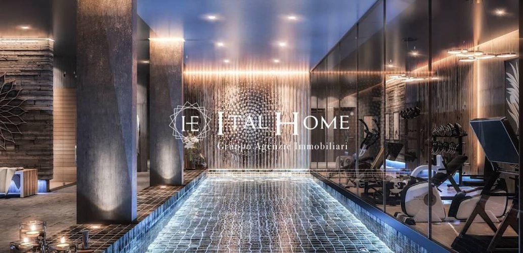 Negozio fronte strada con grandi vetrate, doppi servizi.... Bergamo