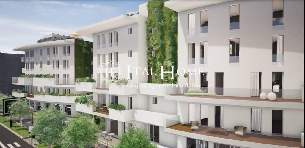 Negozio fronte strada con grandi vetrate, doppi servizi.... Bergamo