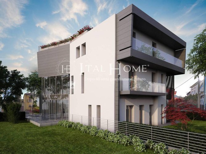 Bergamo città, Vendesi spazio commerciale su due livelli Bergamo