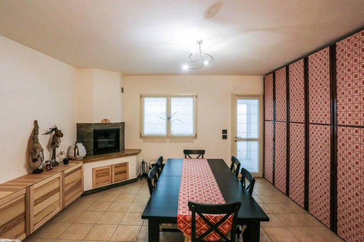 Moderno trilocale con giardino e taverna Bergamo