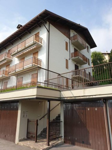 Costa Serina Costa Serina