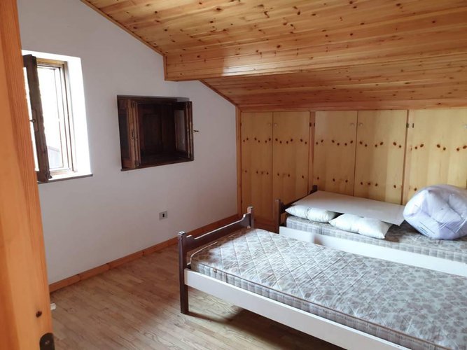 Costa Serina Costa Serina