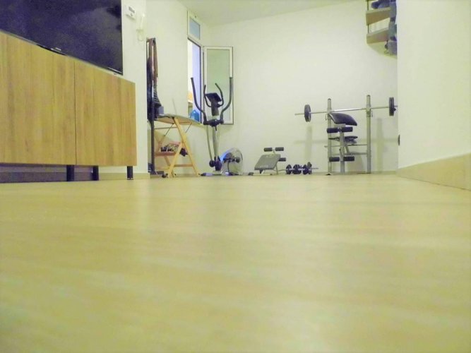 Tutto quello che vuoi in un grande e moderno appartamento Carobbio degli Angeli