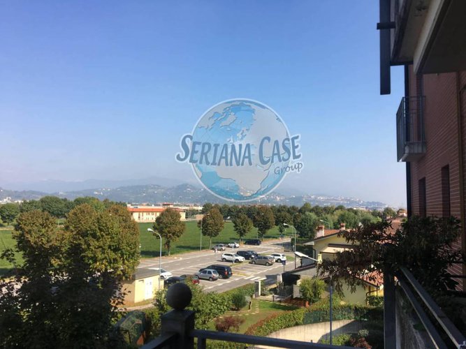 € 145.000 trilocale terrazzato con box Treviolo