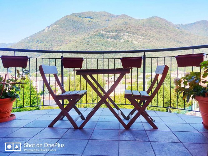 Splendido e recentissimo trilo in duplex, classe A Cene