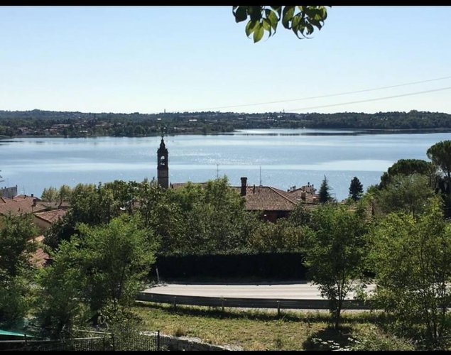 TERRENO EDIFICABILE CON VISTA PANORAMICA A PUSIANO (CO)