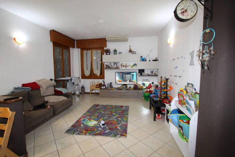 APPARTAMENTO RESTAURATO A NUOVO!!! Bolgare