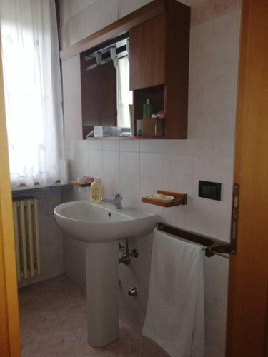 AMPIO APPARTAMENTO IN ZONA RESIDENZIALE A CIVIDATE Cividate al Piano