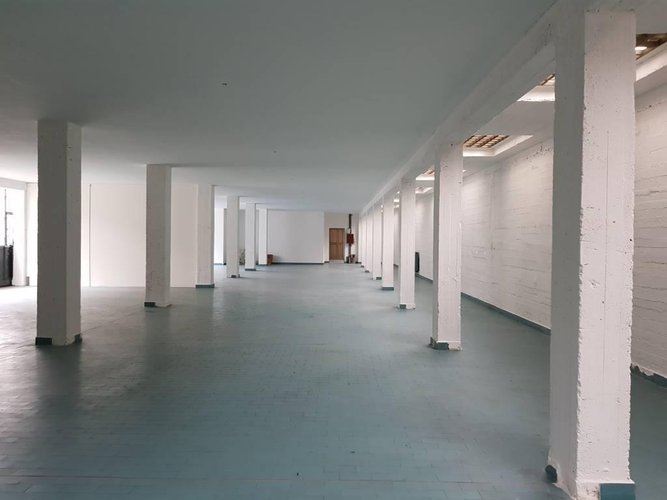 MAGAZZINO DI 500 MQ AL PIANO SEMINTERRATO Capriate San Gervasio