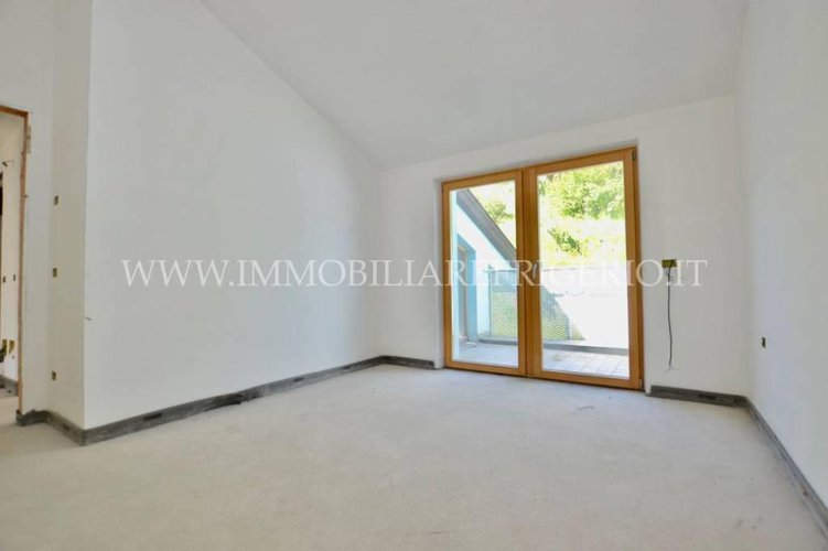 Quadrilocale ultimo piano Cisano Bergamasco