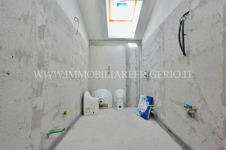 Quadrilocale ultimo piano Cisano Bergamasco