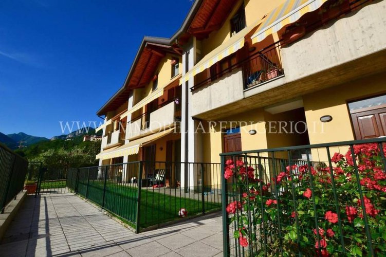 Quadrilocale su due livelli con box doppio Calolziocorte