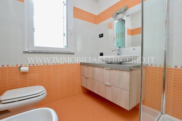 Recente appartamento con box doppio e cantina Calolziocorte