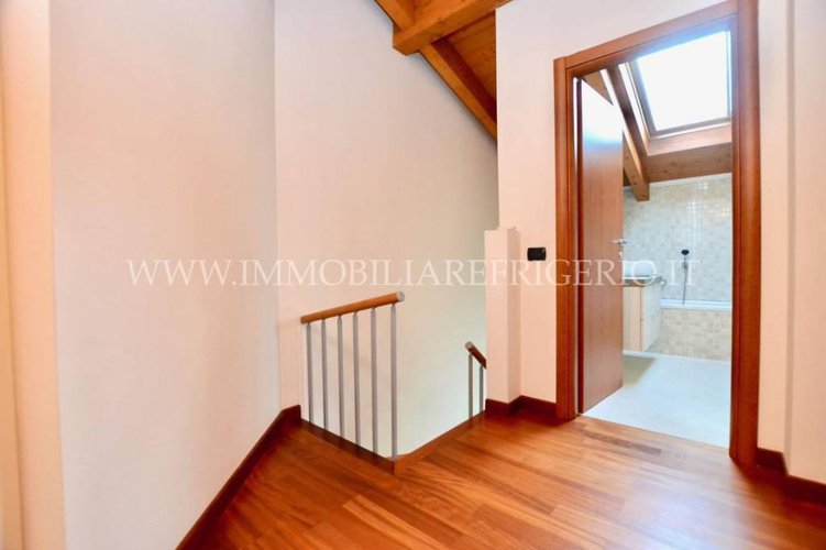 Recente appartamento con box doppio e cantina Calolziocorte