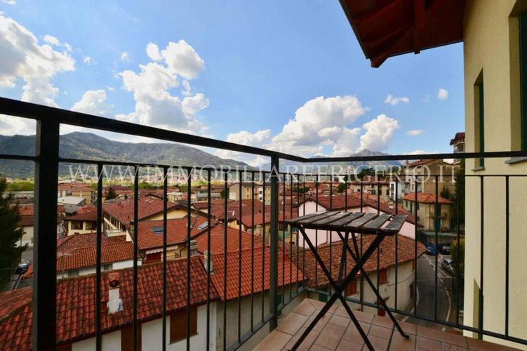 Recente appartamento con box doppio e cantina Calolziocorte