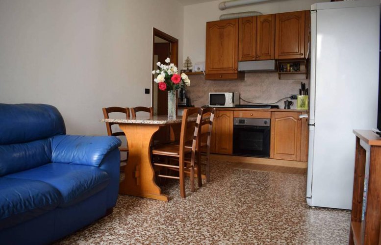 Graziosa casetta indipendente in pieno centro storico Albino