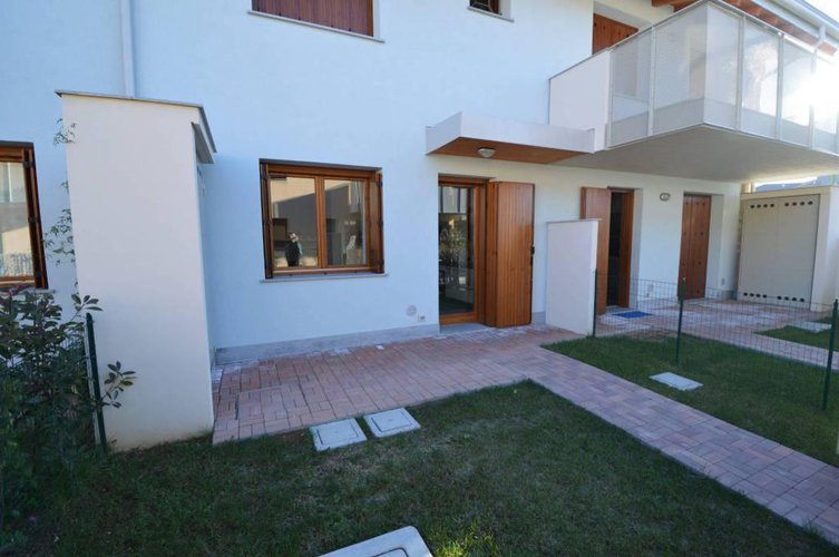 BILOCALE CON GIARDINO Zanica