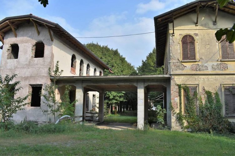 Area con edifici T132 Cavernago