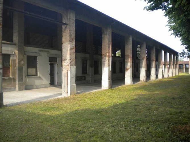 Area con edifici T132 Cavernago