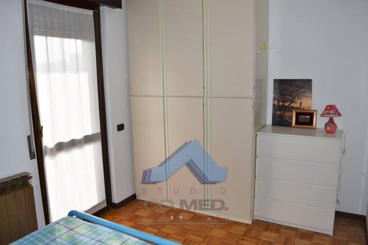 BILOCALE SERVITISSIMO € 67.000 T2351 Seriate