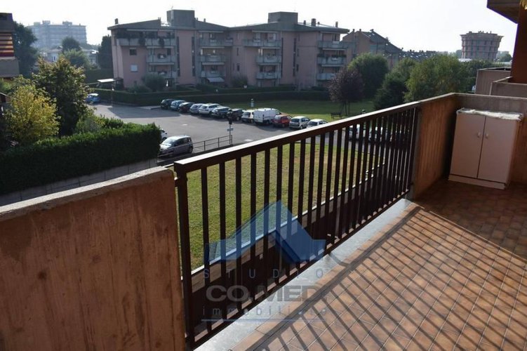 BILOCALE SERVITISSIMO € 67.000 T2351 Seriate