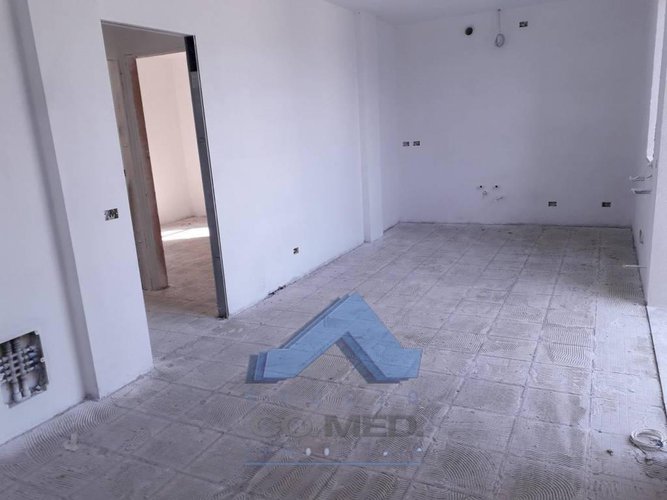 Trilo con giardino al piano terra Carobbio degli Angeli