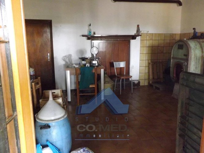 Rustico cielo terra 150.000 T924 Albano Sant'Alessandro