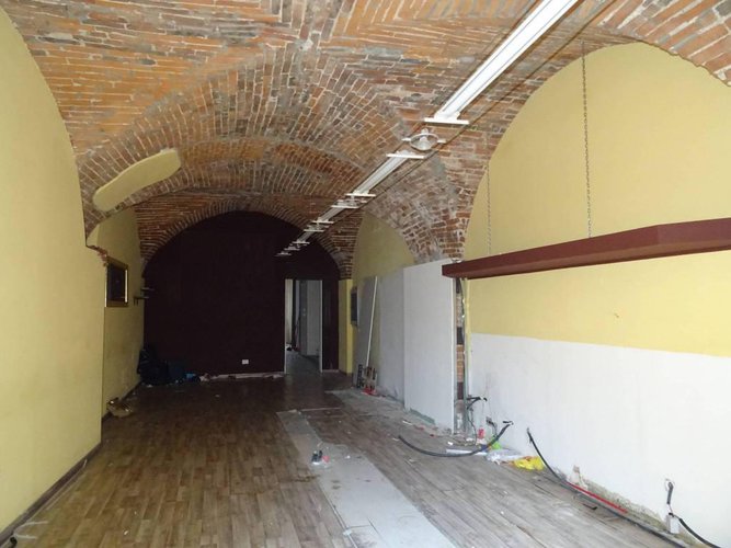 Via S. Bernardino Negozio fronte strada Bergamo