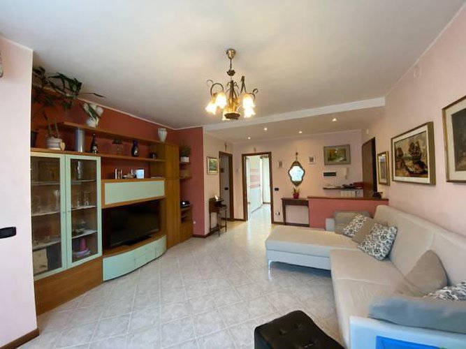 ELEGANTE APPARTAMENTO AI PIEDI DEL MONTE Grumello del Monte