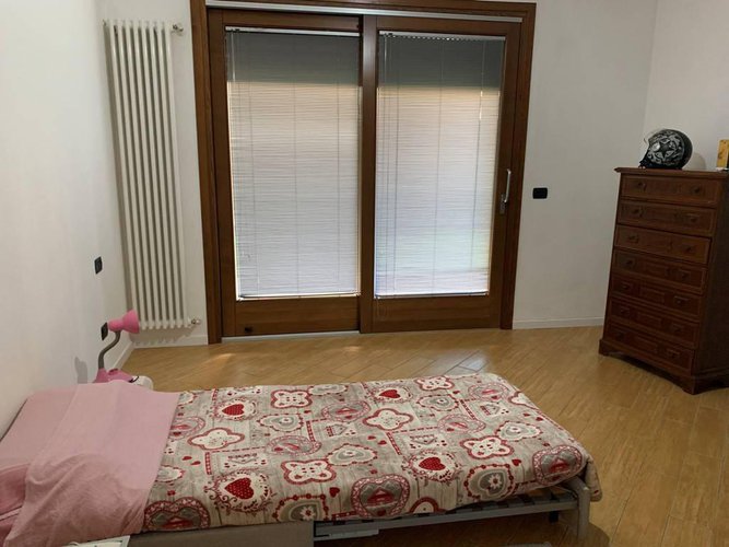 TRILOCALE CON AMPIO GIARDINO Seriate