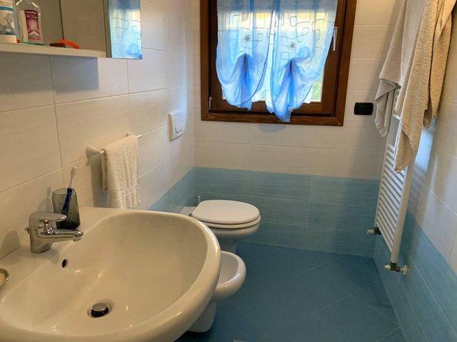 TRILOCALE CON AMPIO GIARDINO Seriate