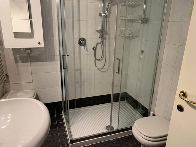 AMPIO BILOCALE CON BOX Bergamo