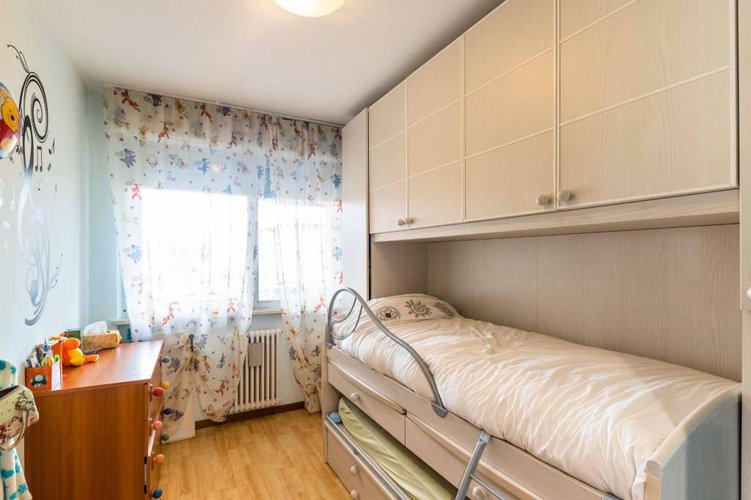 Vendesi Quadrilocale con ascensore, incluso box e cantina Bergamo