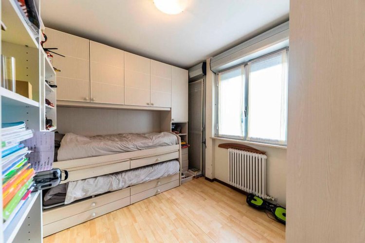 Vendesi Quadrilocale con ascensore, incluso box e cantina Bergamo