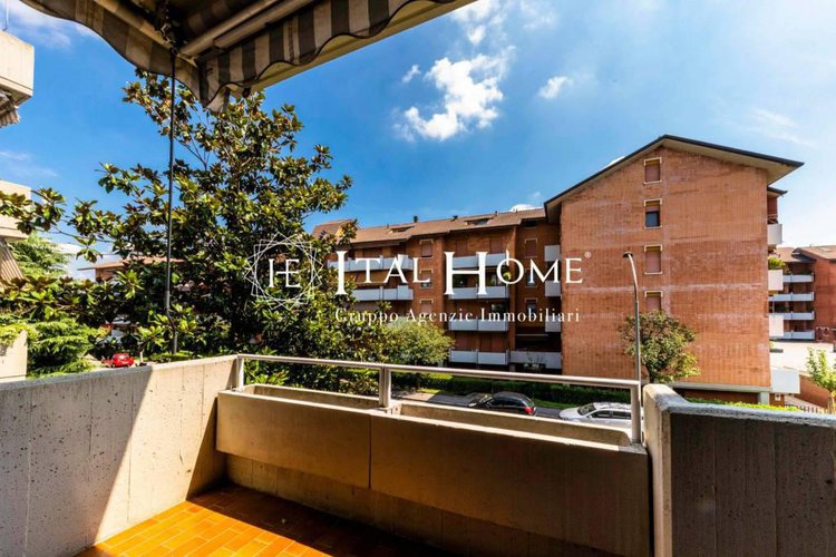 Centralissimo, Vendesi Quadrilocale + doppi servizi, box... Bergamo