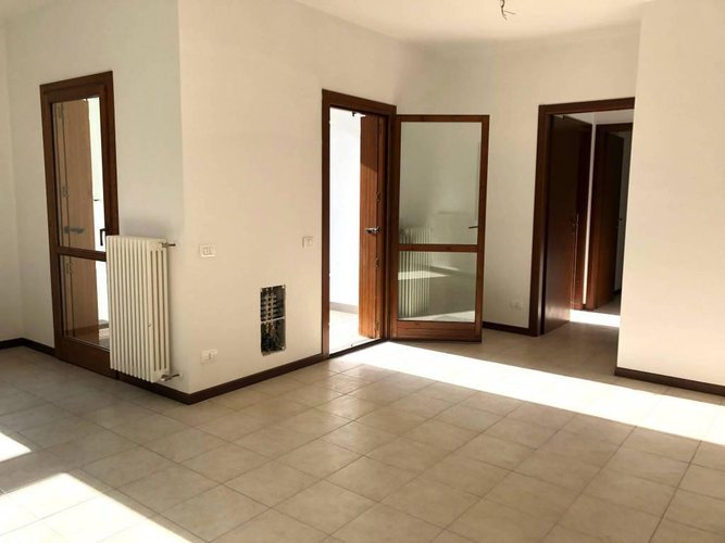 Grazioso trilocale con box e cantina, ottime condizioni! Ranica