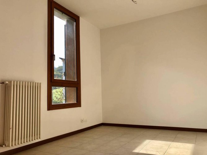 Grazioso trilocale con box e cantina, ottime condizioni! Ranica