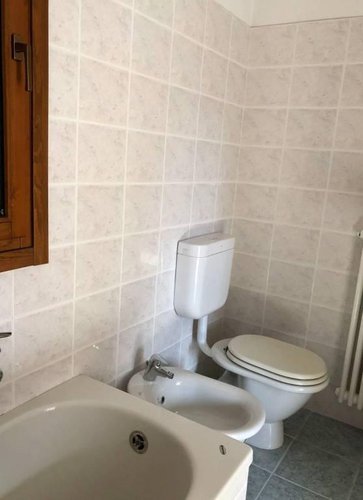 Grazioso trilocale con box e cantina, ottime condizioni! Ranica